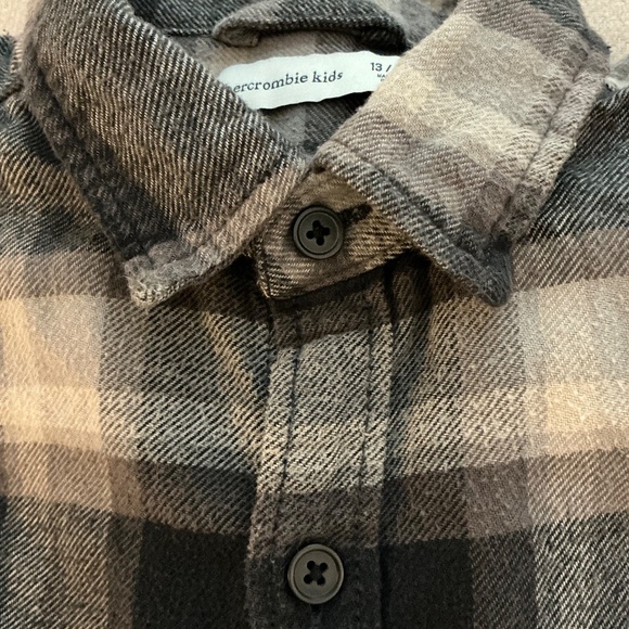 Abercrombie Kids Flannel Button Down Bundle of 2 - Picture 7 of 7